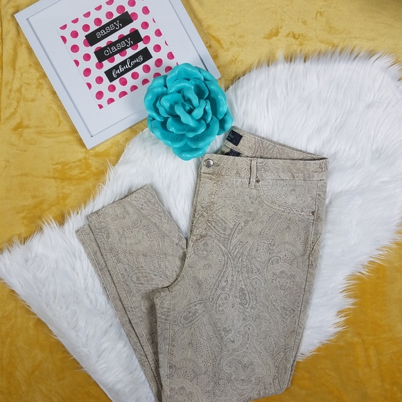 Chico’s So Slimming Tan Paisley Print Jeans 2.5 - Picture 3 of 6